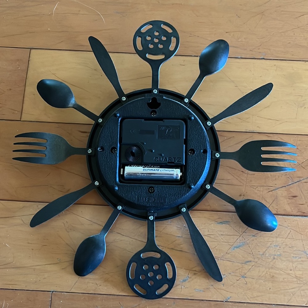 Benrus spoon fork clock - Picture 2 of 2